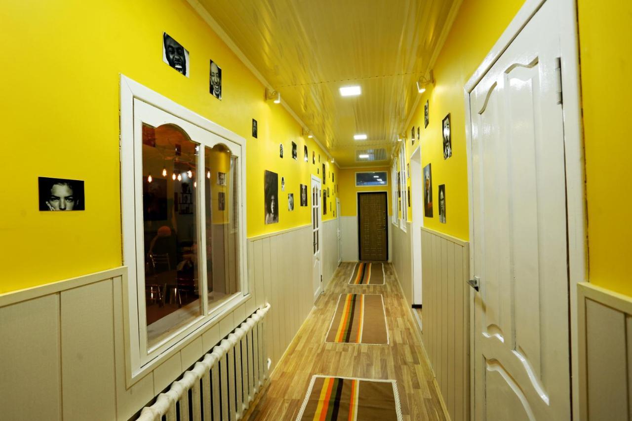 Interhouse Karakol Albergue Exterior foto